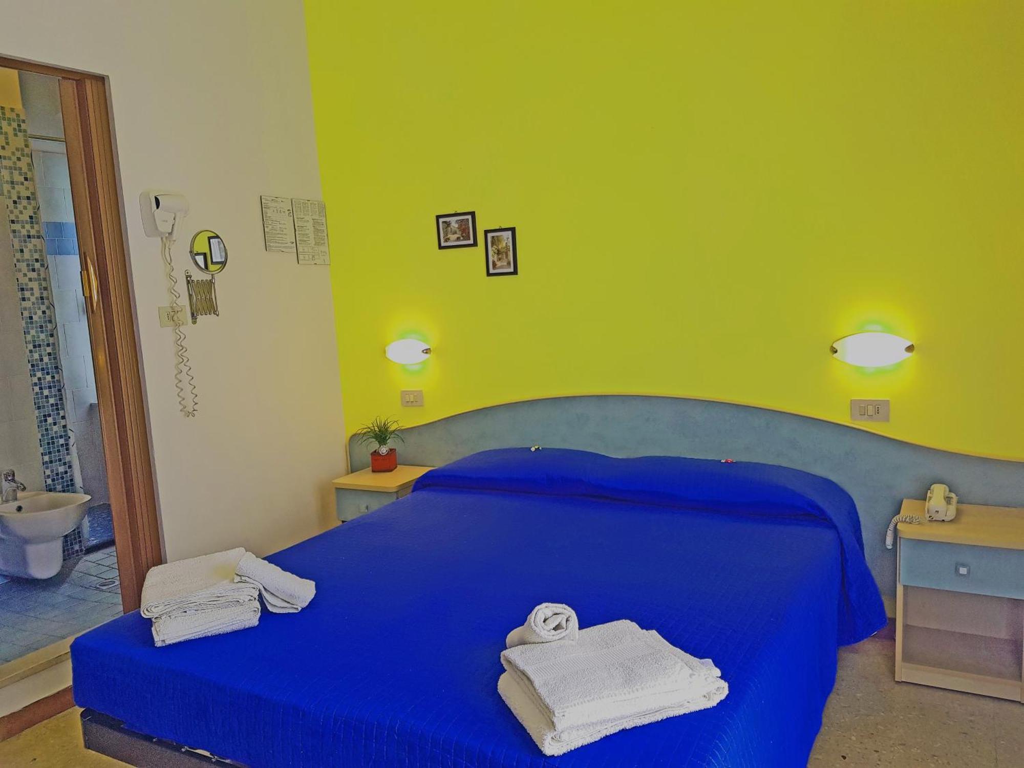 Hotel Villa Ersilia Rimini B&B Kültér fotó