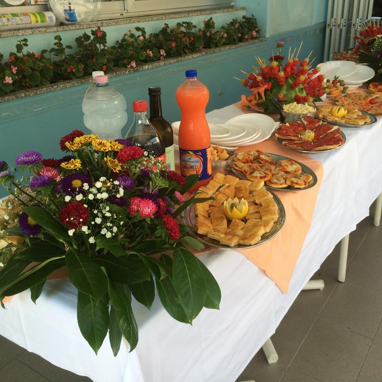 Hotel Villa Ersilia Rimini B&B Kültér fotó